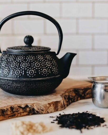 47oz Cast Iron Tea Kettle Stovetop Safe Japanese Tea Pot With -  Denmark